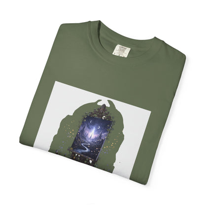 Artistic Mirror T-Shirt — "Every artist was first an amateur" Quote Graphic