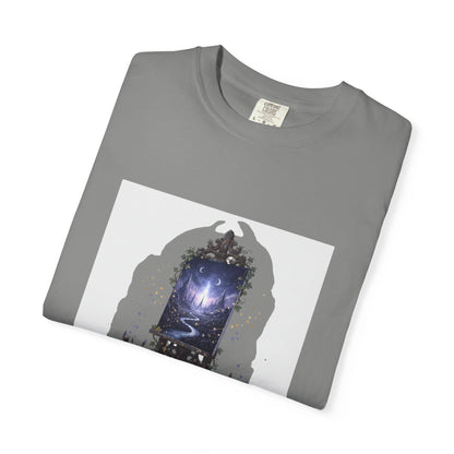 Artistic Mirror T-Shirt — "Every artist was first an amateur" Quote Graphic