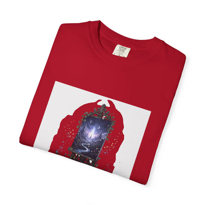 Artistic Mirror T-Shirt — "Every artist was first an amateur" Quote Graphic