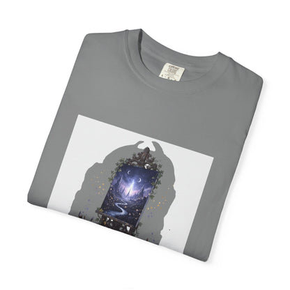 Artistic Mirror T-Shirt — "Every artist was first an amateur" Quote Graphic